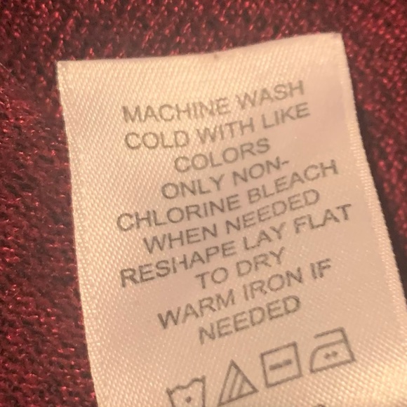 Maurice’s Burgundy Wrap Style Sweater Size 3 3X - Picture 3 of 3